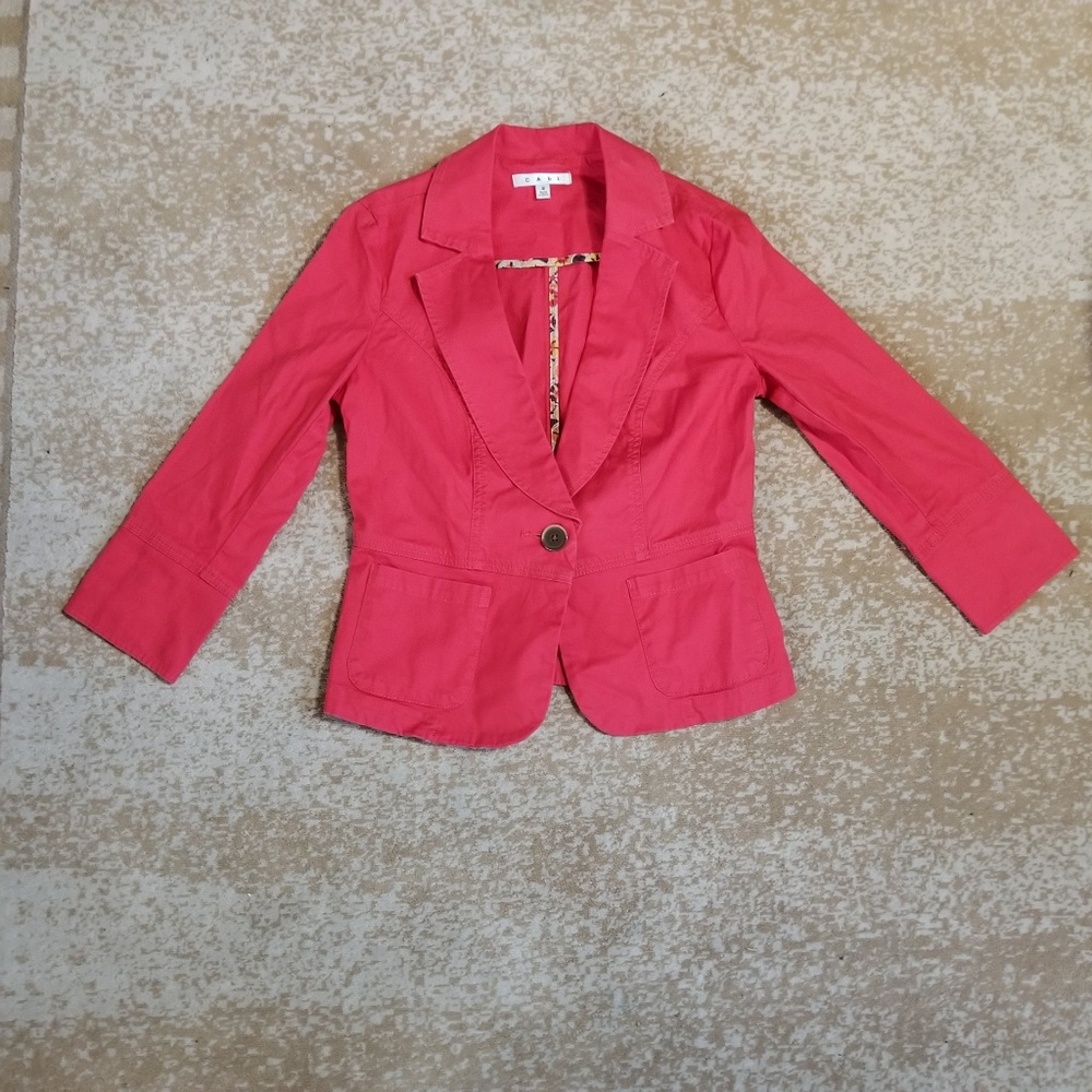 CAbi Toss on blazer geranium